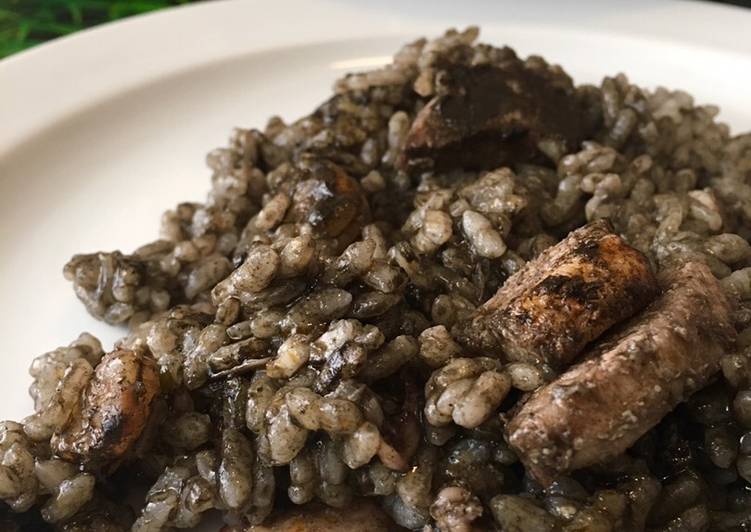 Arroz negro del senyoret 🥘🦑 🦐