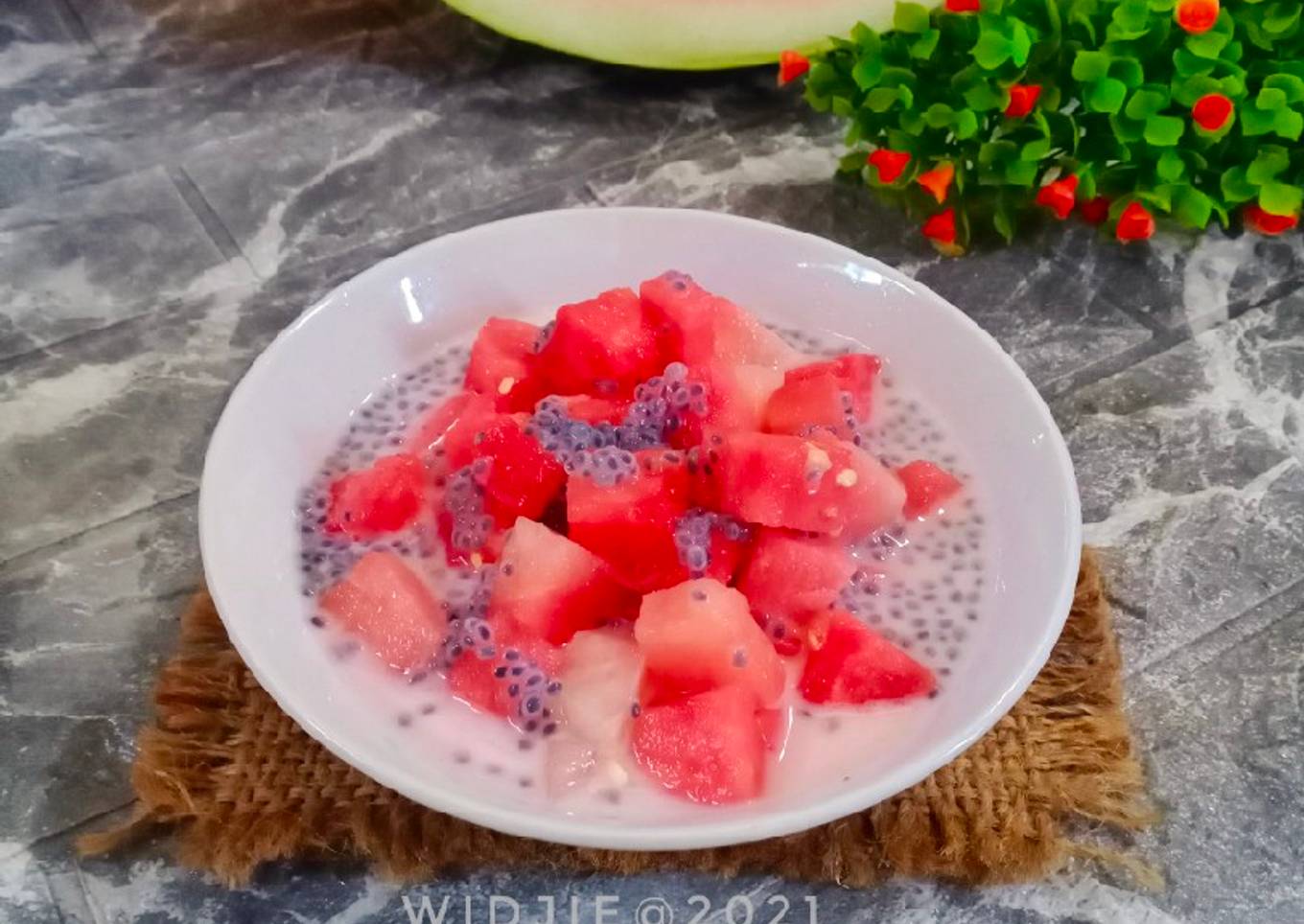Sop Buah Semangka Selasih