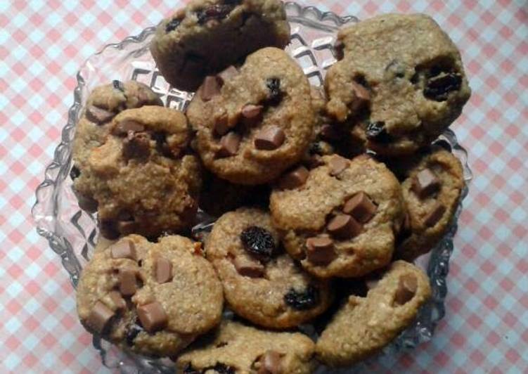 Honey Nut Chocolate Chunk Cookies