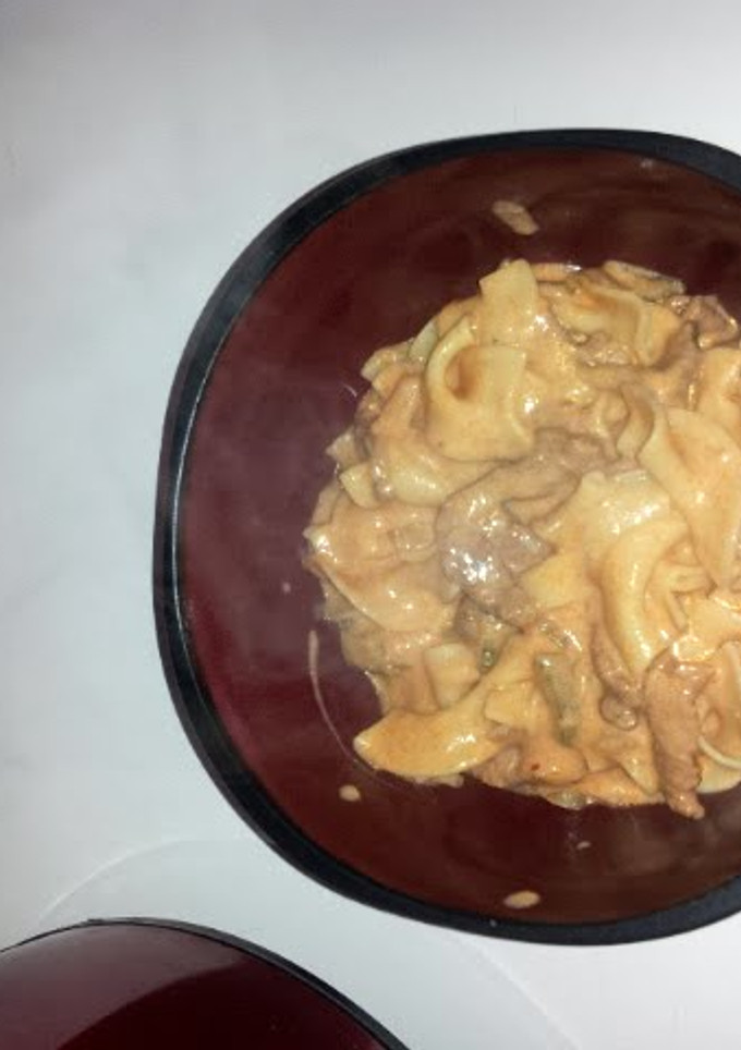 A picture of The Best Beef stroganoff.