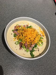 Tejszínes, szalonnás karfiol krémleves (ketogén) recept fotója