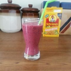 A picture of Forest Fruit Smoothie 🎵🎶💃🎶🎵.