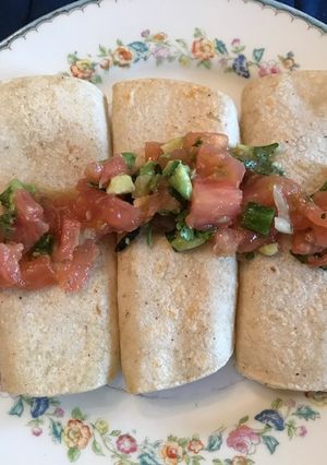 Una foto de Tacos de papa con chipotle