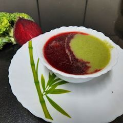 Broccoli and beetroot soup A picture of Broccoli and beetroot soup.