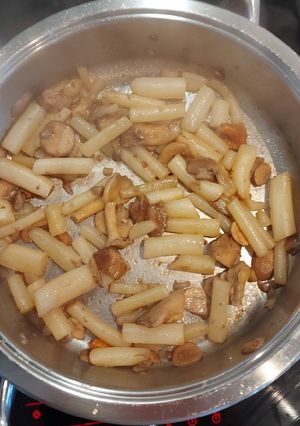Feketegyökér-gomba saláta recept fotója