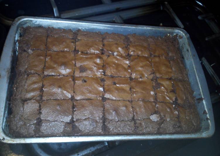 BEST CHOCOLATE BROWNIES