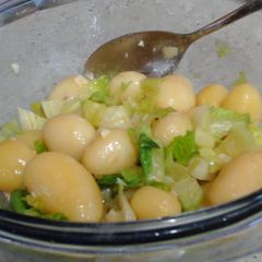 A picture of My Lemon Garlic Buttered New Potatoes 😄.