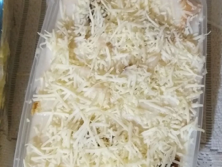 Langkah Mudah untuk Menyiapkan Resep Setup roti tawar yogurt keju kurma yang Bisa Manjain Lidah Anti Ribet, Sempurna