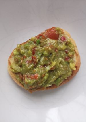 O poză a rețetei Guacamole.