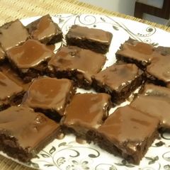 A picture of Mouth Melting Brownies ( cake-like ).