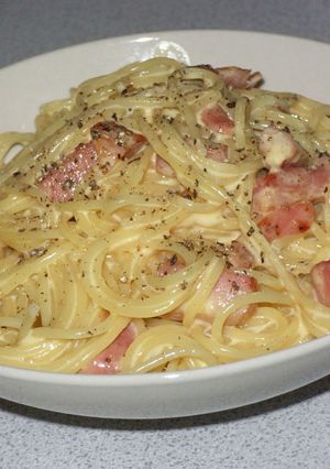 A picture of Quick, Budget-Friendly, and Easy! Rich, Authentic Carbonara.