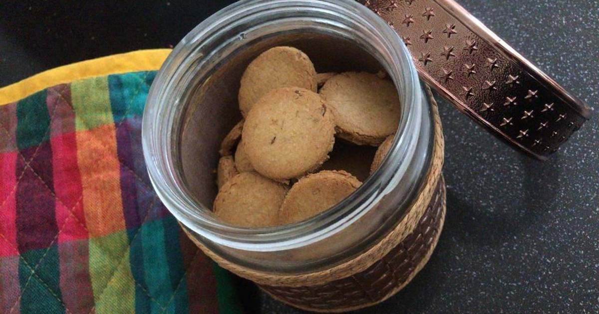 Whole wheat Cumin cookies (jeera biscuits) Recipe by Jagruti Desai