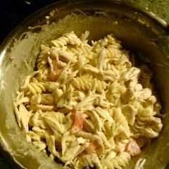 A picture of quick and easy pasta salad.