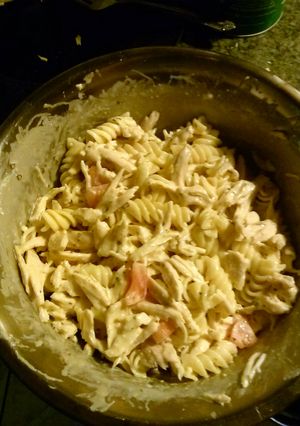 A picture of quick and easy pasta salad.