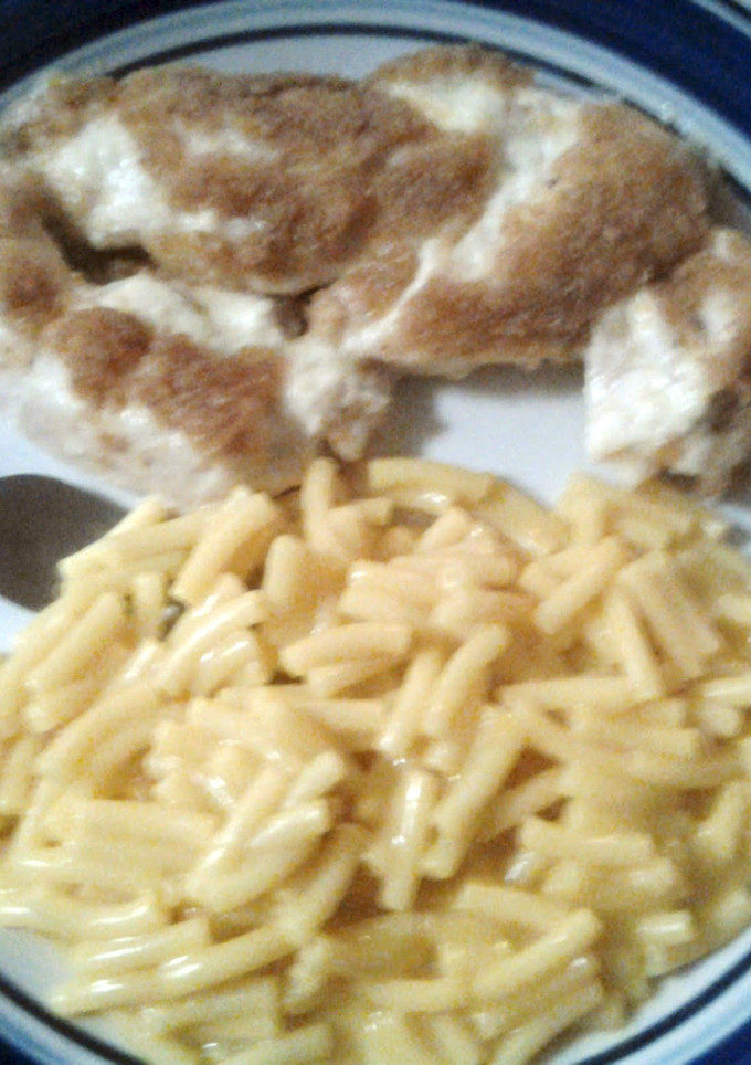 A picture of Bacon ranch chicken.