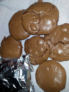 A picture of Flourless Chewy Chocolate Fudge Cookies.
