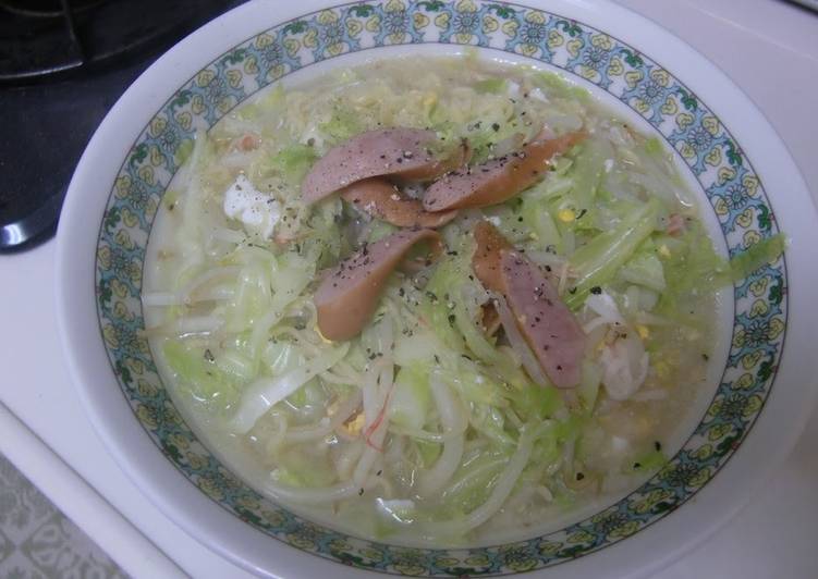 Simple Way to Make Delicious Instant Ramen with Veggies