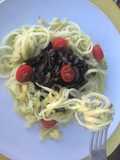 Keto - Fideos de zucchini (zapallito largo) con champiñones