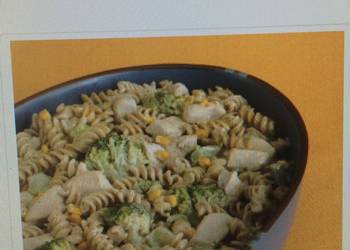 Easy Fast Cooking Creamy Chickenbroccoli Casserole With Wheat Pasta Delicious and Healthy