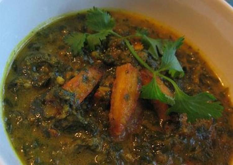 Recipe of Homemade Spinach and Paneer Indian Curry