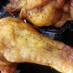 A picture of Crispy Baked Chicken Wings.