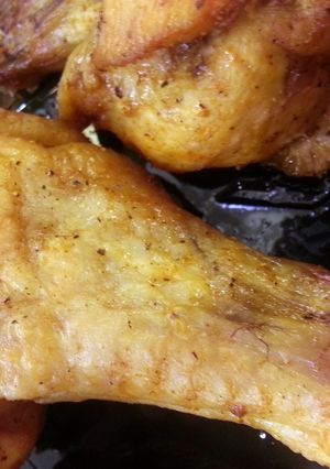 A picture of Crispy Baked Chicken Wings.