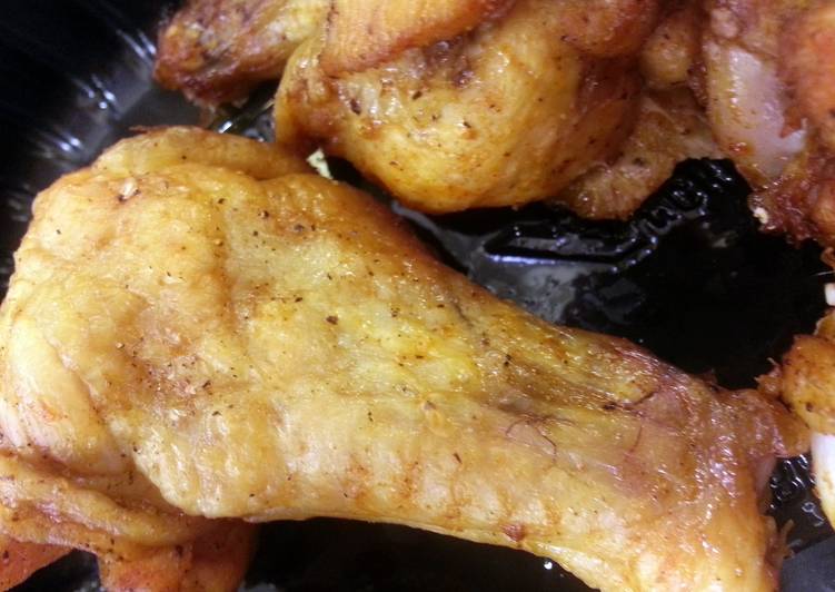 The BEST of Crispy Baked Chicken Wings