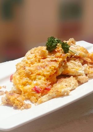 A picture of Omelette With Preserved Sweet Turnip /Radish (Chye Poh).