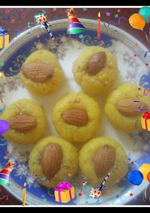 A picture of Kesar sandesh.
