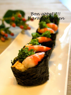A picture of Broccolini and Shrimp Sushi Rolls.