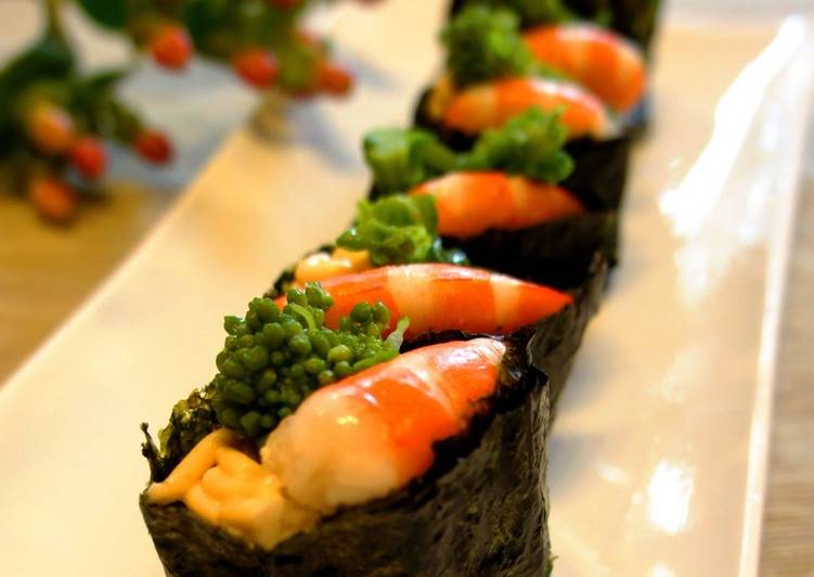 Recipe of Ultimate Broccolini and Shrimp Sushi Rolls