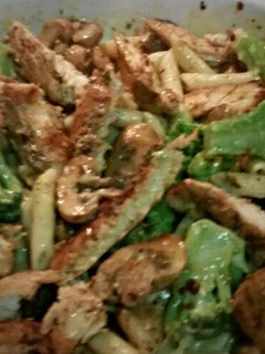 A picture of Chicken piccata.