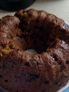 A picture of Chocolate Chip Apple Cake.