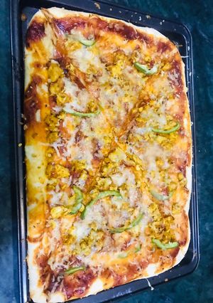 A picture of 3 spices roasty pizza.