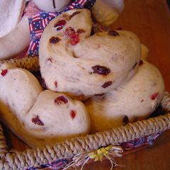 A picture of Lovely Cranberry Bread.