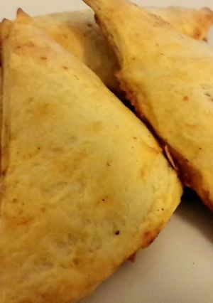 A picture of Chicken Pizza Bites.