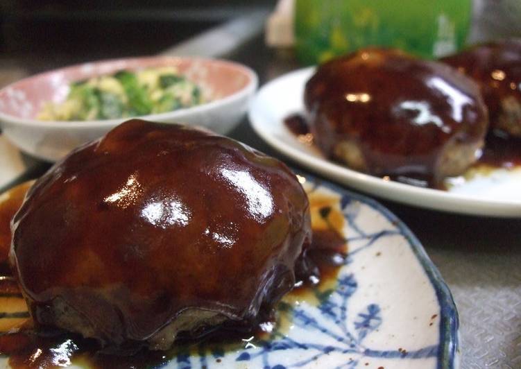 Simple Hand-Kneaded Hamburgers