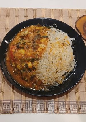 Una foto de Fideos Vermicelli con Pisto de Patata y Verduras