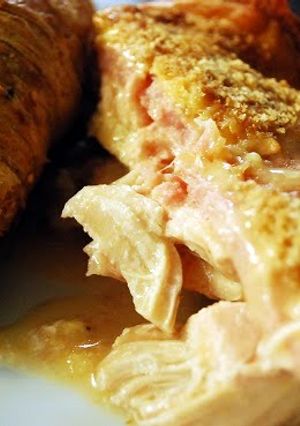 A picture of Crock Pot Chicken Cordon Bleu.