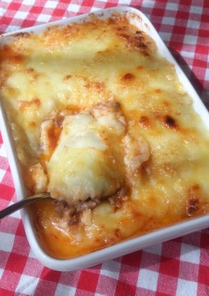 A picture of Mashed Potato and Ground Meat Gratin.