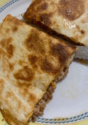 Una foto de Quesadilla de Carne Picada (Fácil y Rápida)