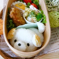A picture of Bento with Tail-Wagging Puppy.