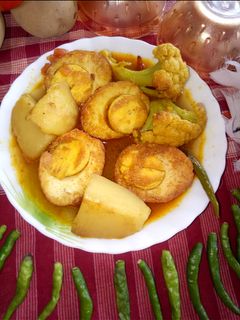 হাঁসের ডিমের ঝোল (hanser dimer jhol recipe in bengali) রেসিপির প্রধান ছবি