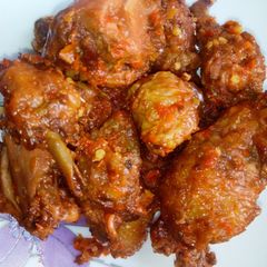 A picture of Peppered chicken.