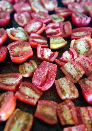 A picture of Easy oven roasted roma tomatoes.