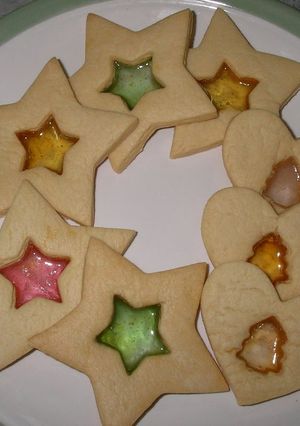 A picture of Stained Glass Cookies.