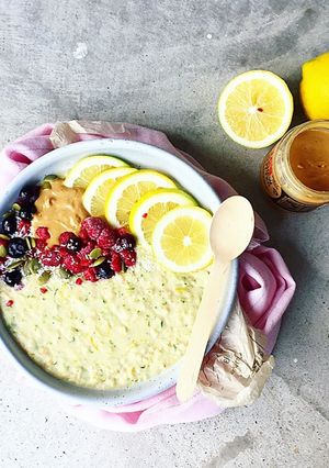 A picture of Lemon & Raspberry Oats with Cashew Butter.