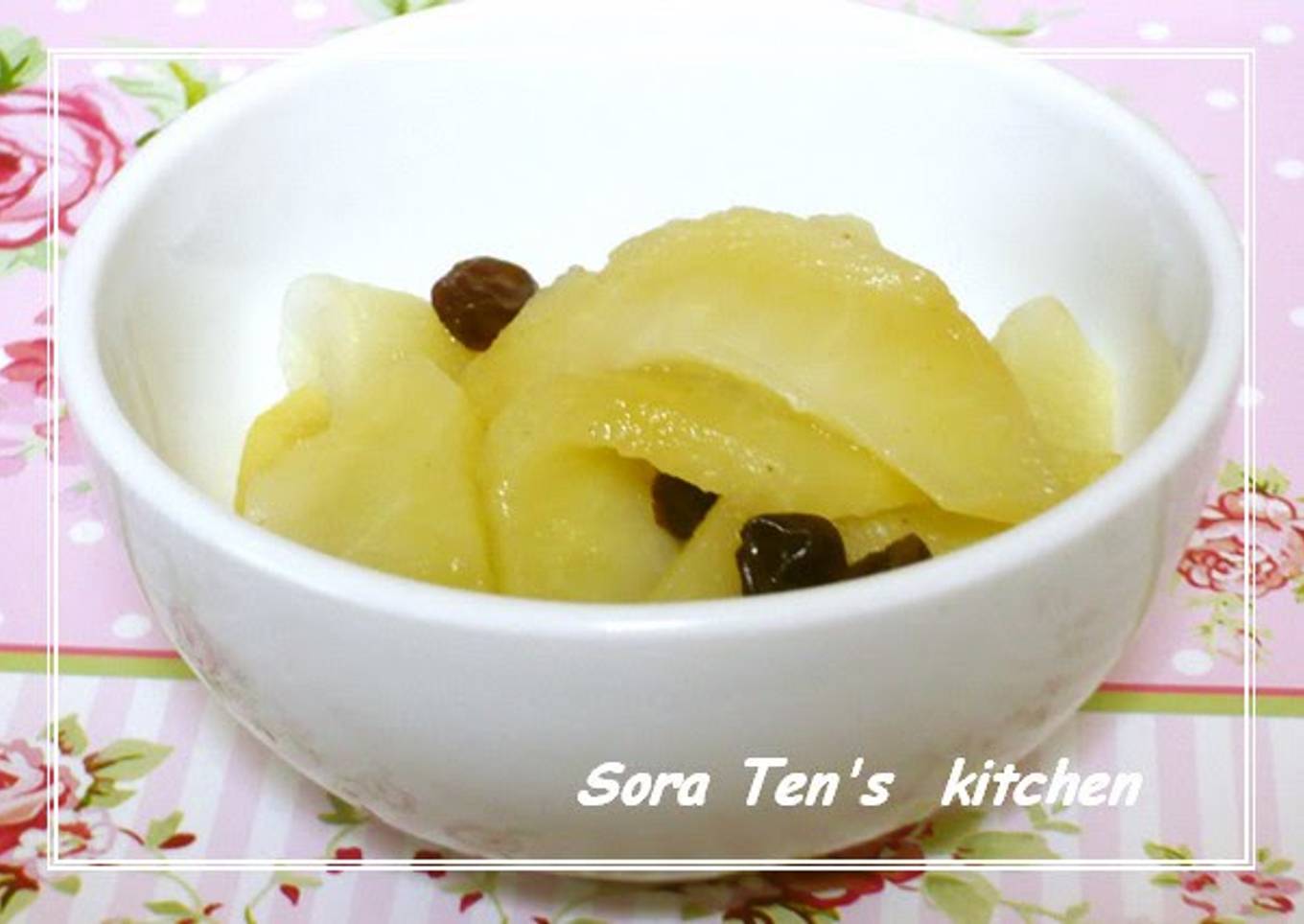 Quick Microwaved "Simmered" Apples