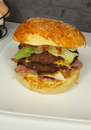 Une photo de Pain Buns et hamburger
