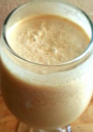 A picture of Easy Peanut Butter Shake.